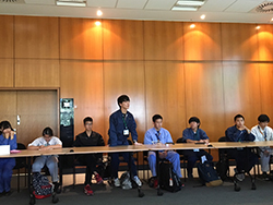 反省会の様子