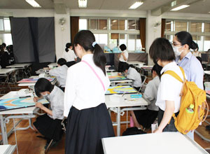 工芸高等学校学校見学会の様子7