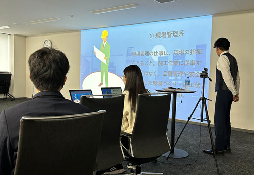 校外見学のようす