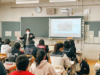 名古屋市立大学特任教授による特別授業